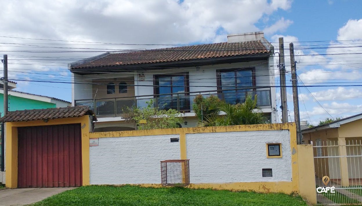 Casa à venda com 3 quartos, 340m² - Foto 1