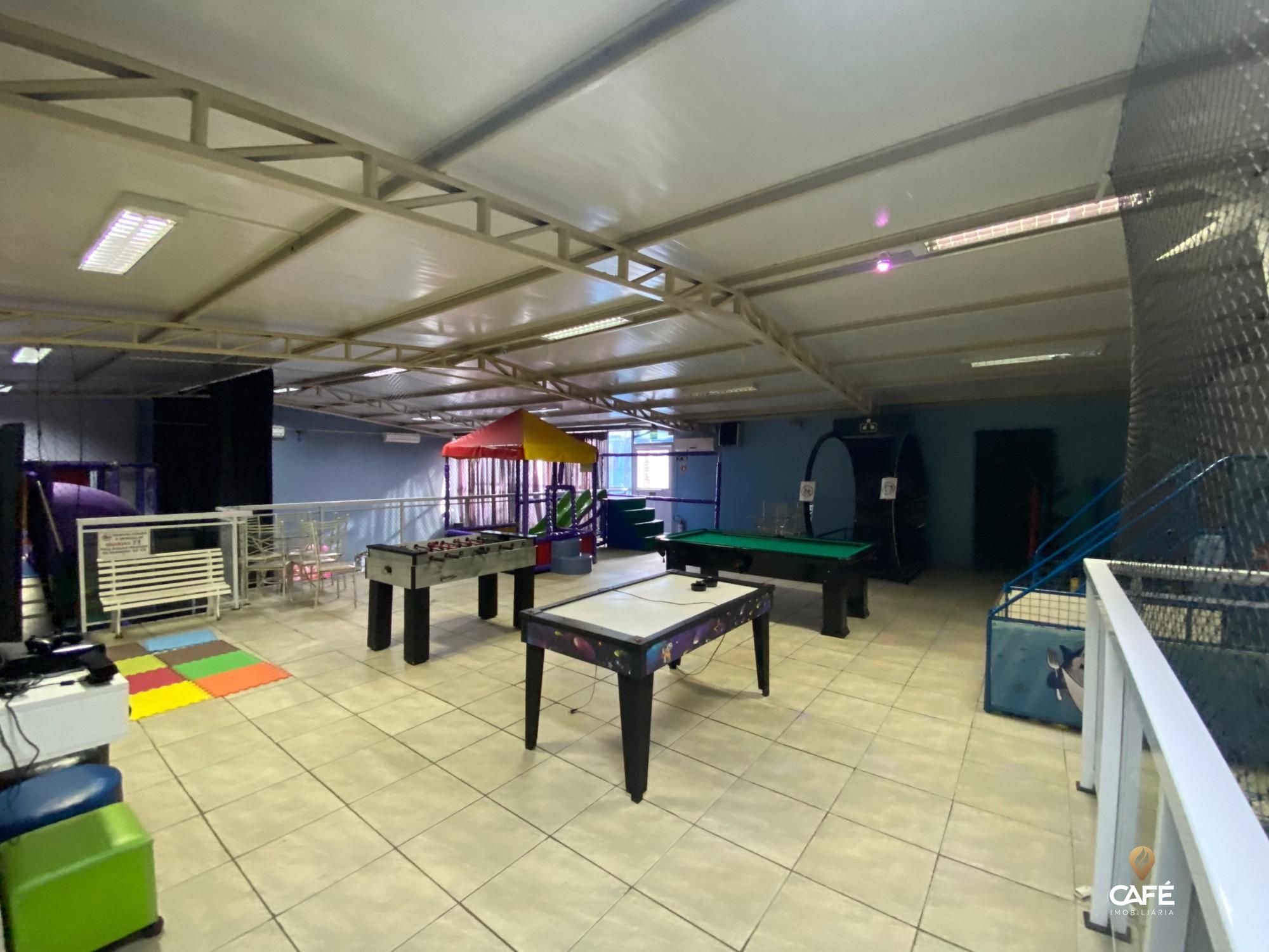 Casa, 4 quartos, 650 m² - Foto 2