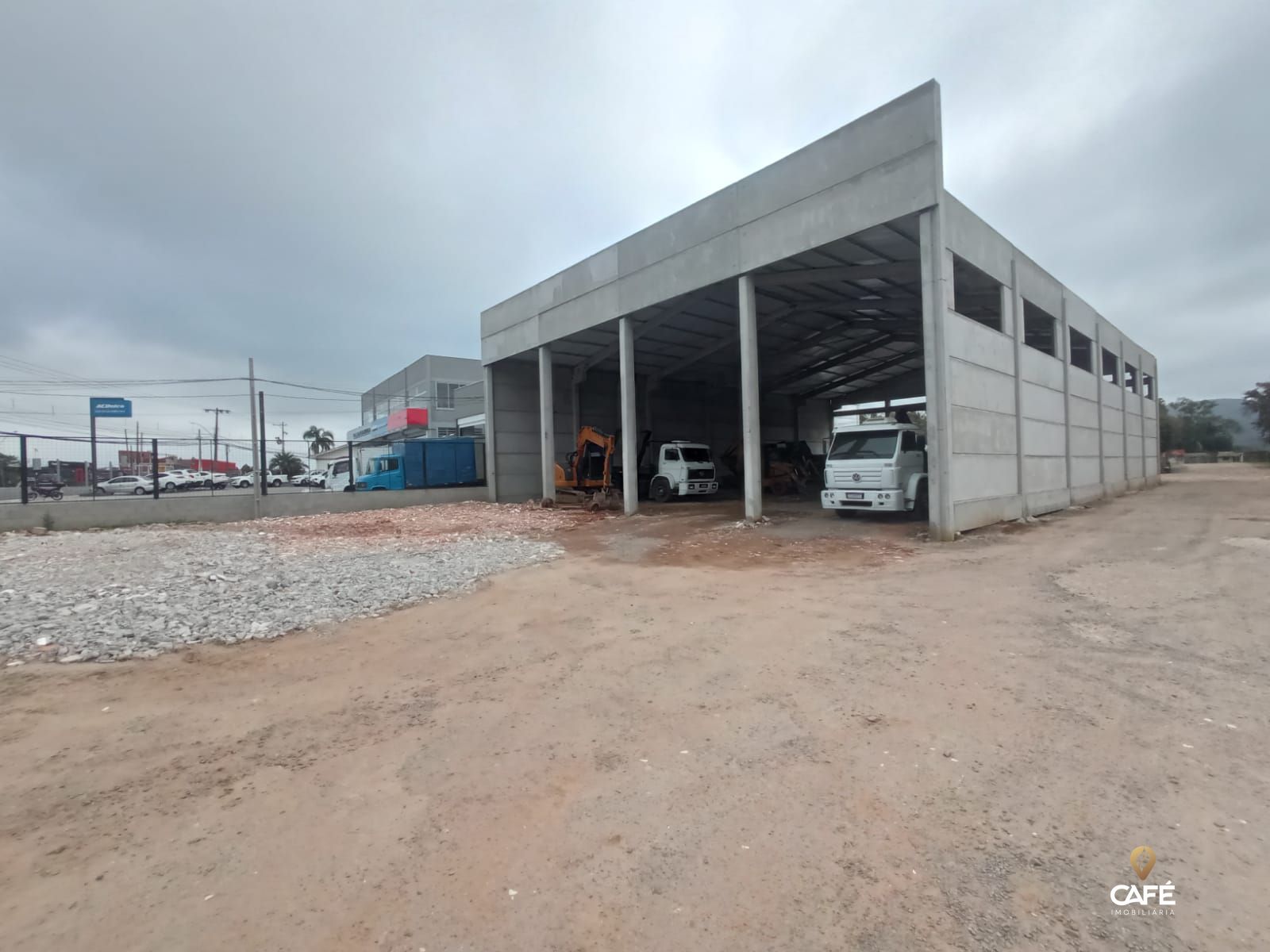 Depósito-Galpão-Armazém para alugar com 1 quarto, 600m² - Foto 4