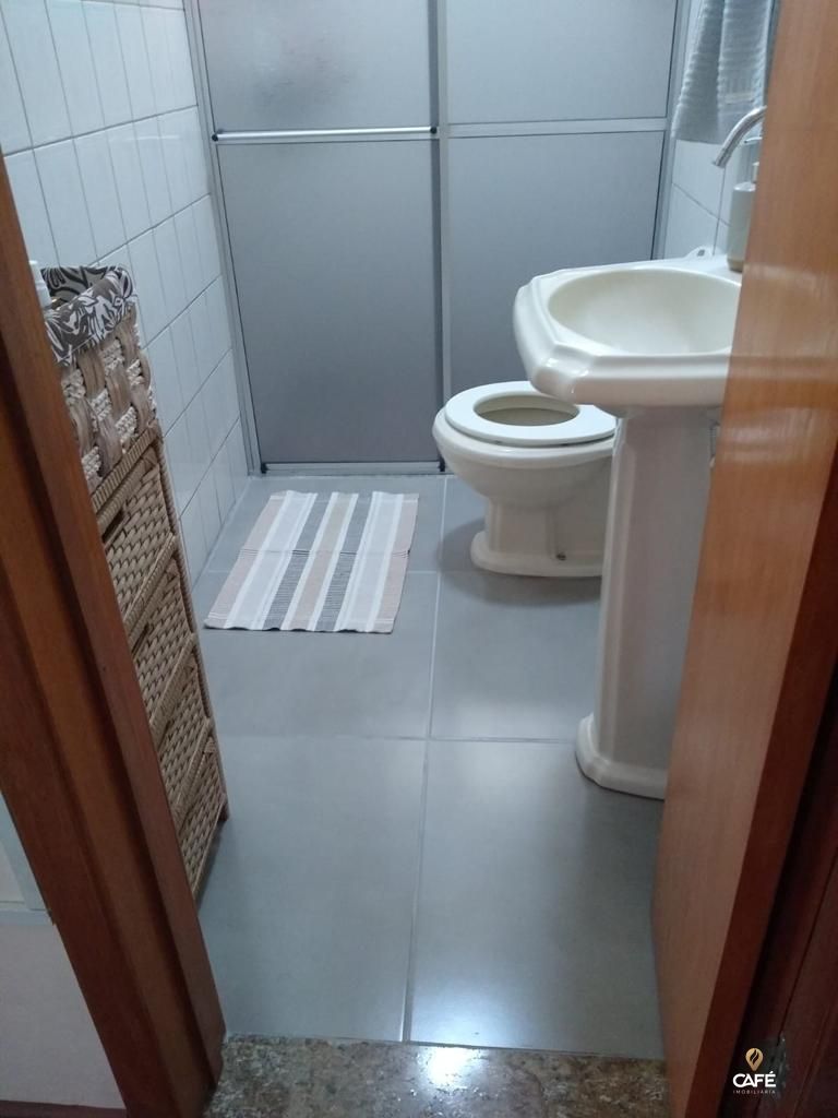 Casa à venda com 3 quartos, 183m² - Foto 10