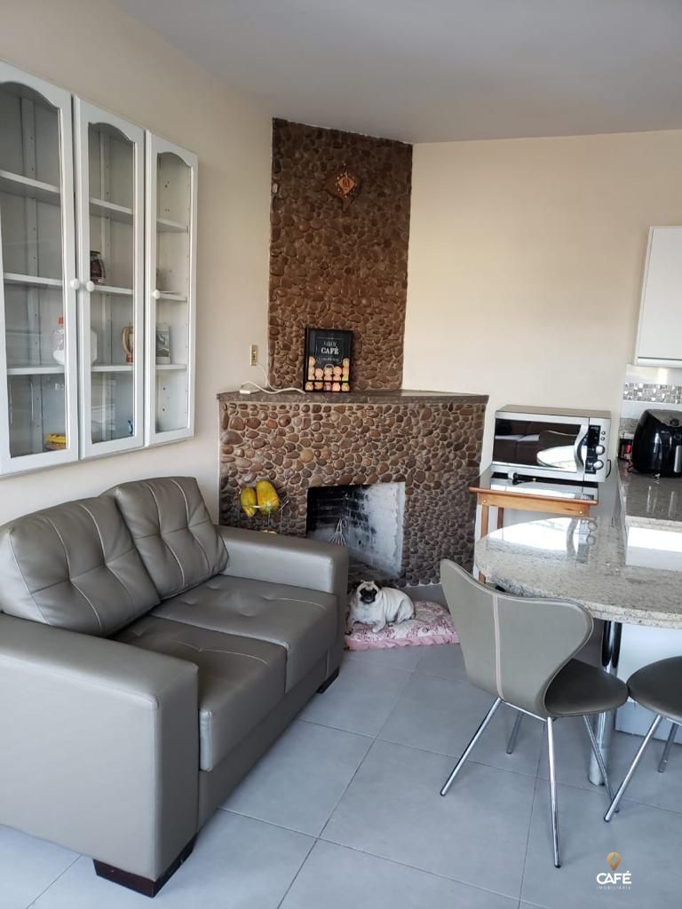 Casa, 3 quartos, 194 m² - Foto 2