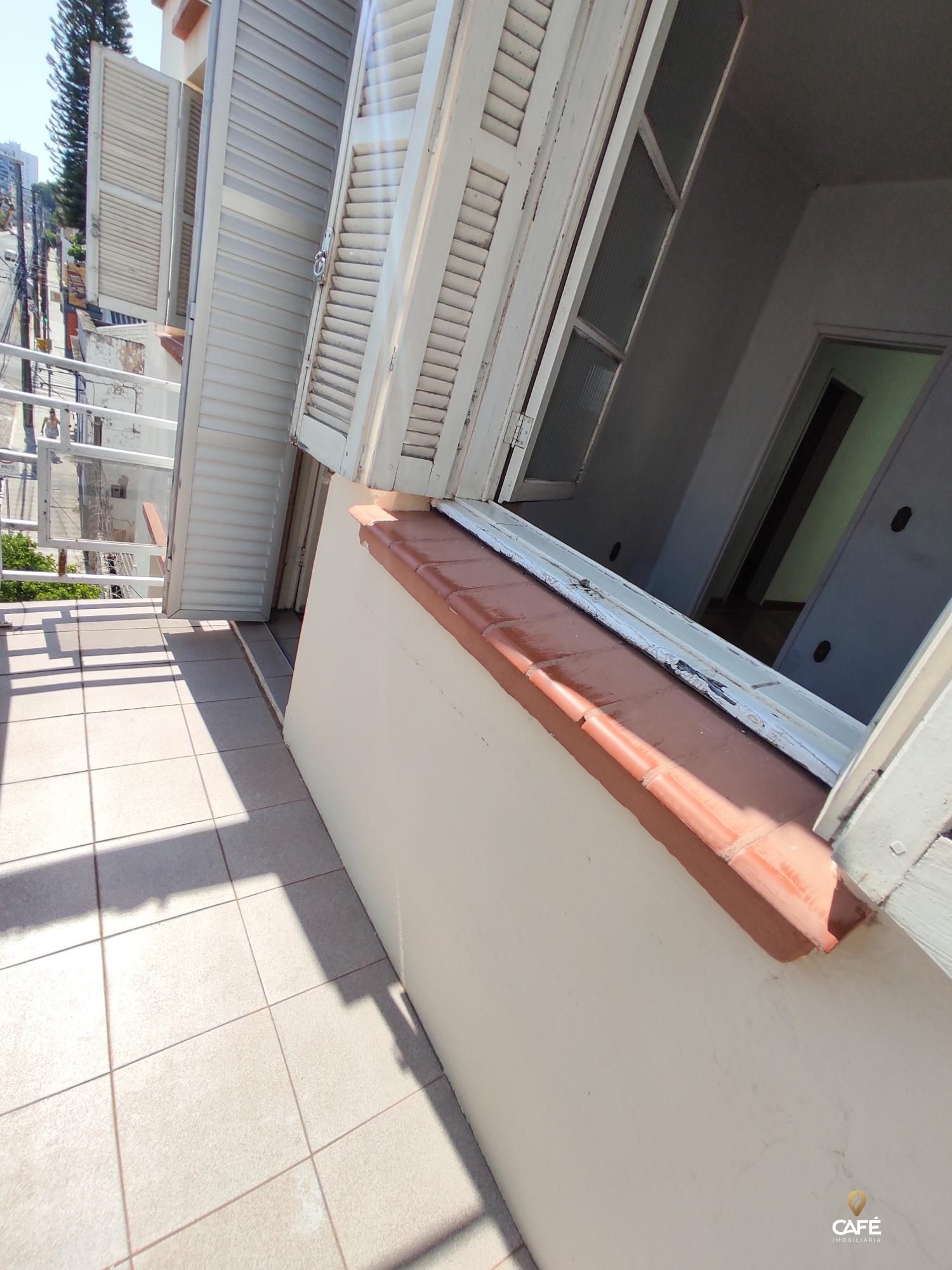 Apartamento à venda com 5 quartos, 150m² - Foto 13