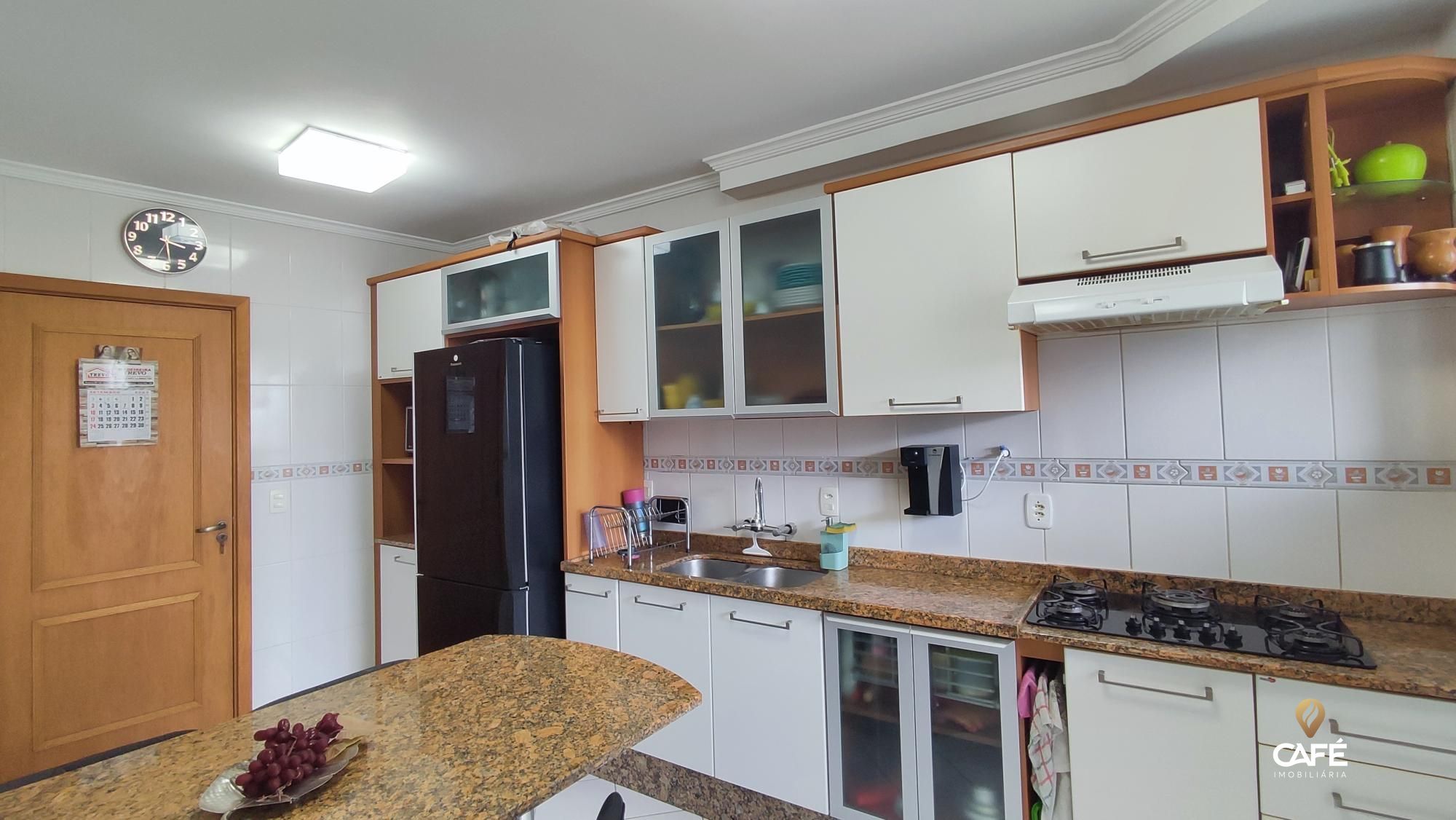 Apartamento à venda com 3 quartos, 124m² - Foto 14