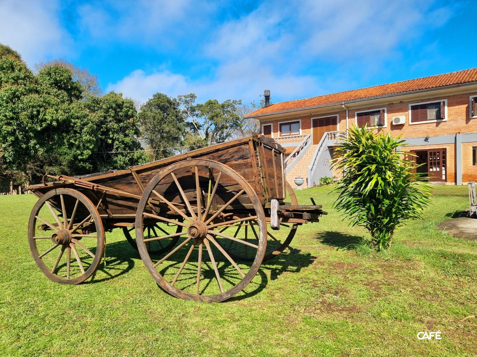 Fazenda à venda com 3 quartos, 200m² - Foto 3