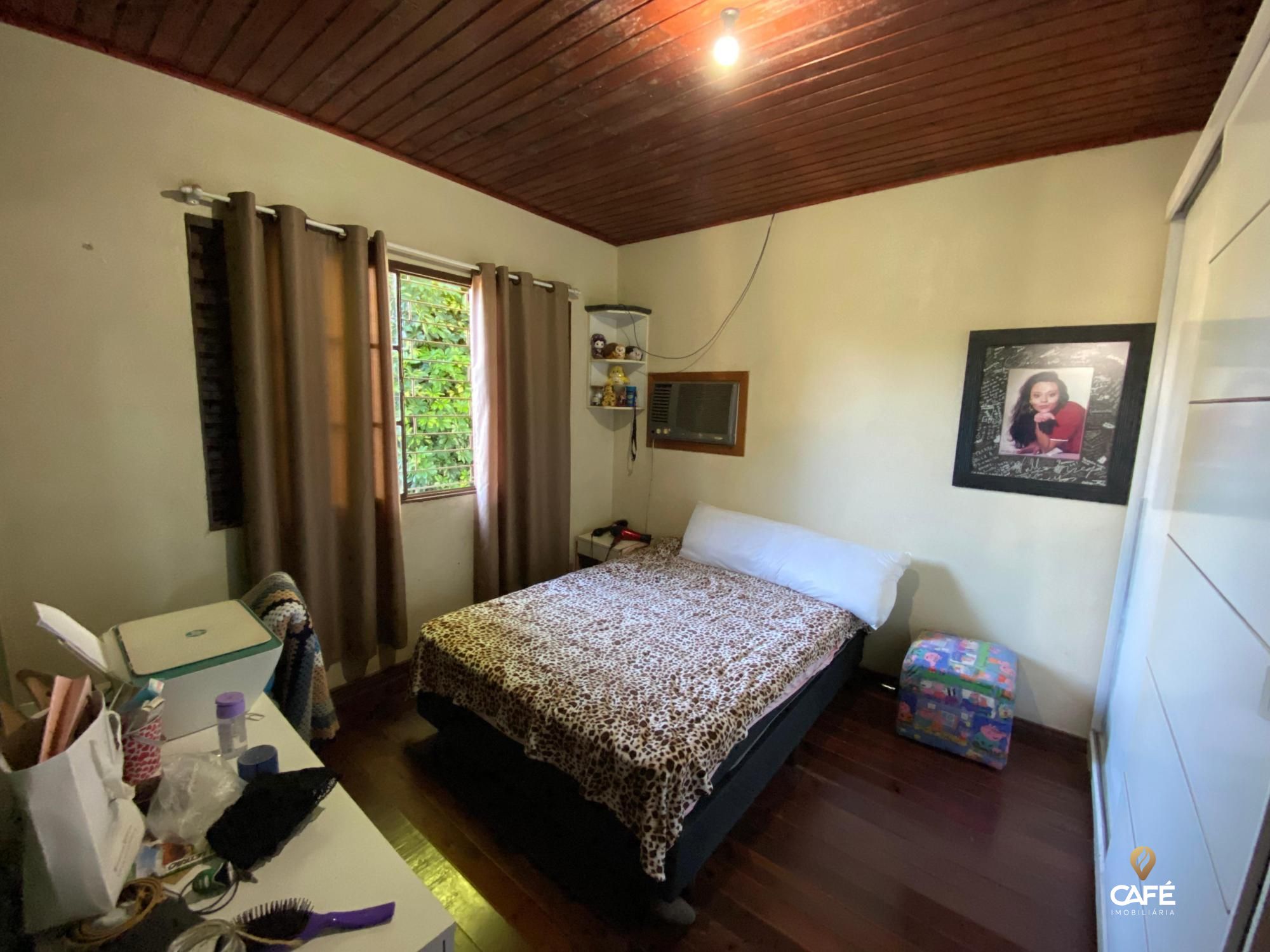 Casa à venda com 3 quartos, 70m² - Foto 12