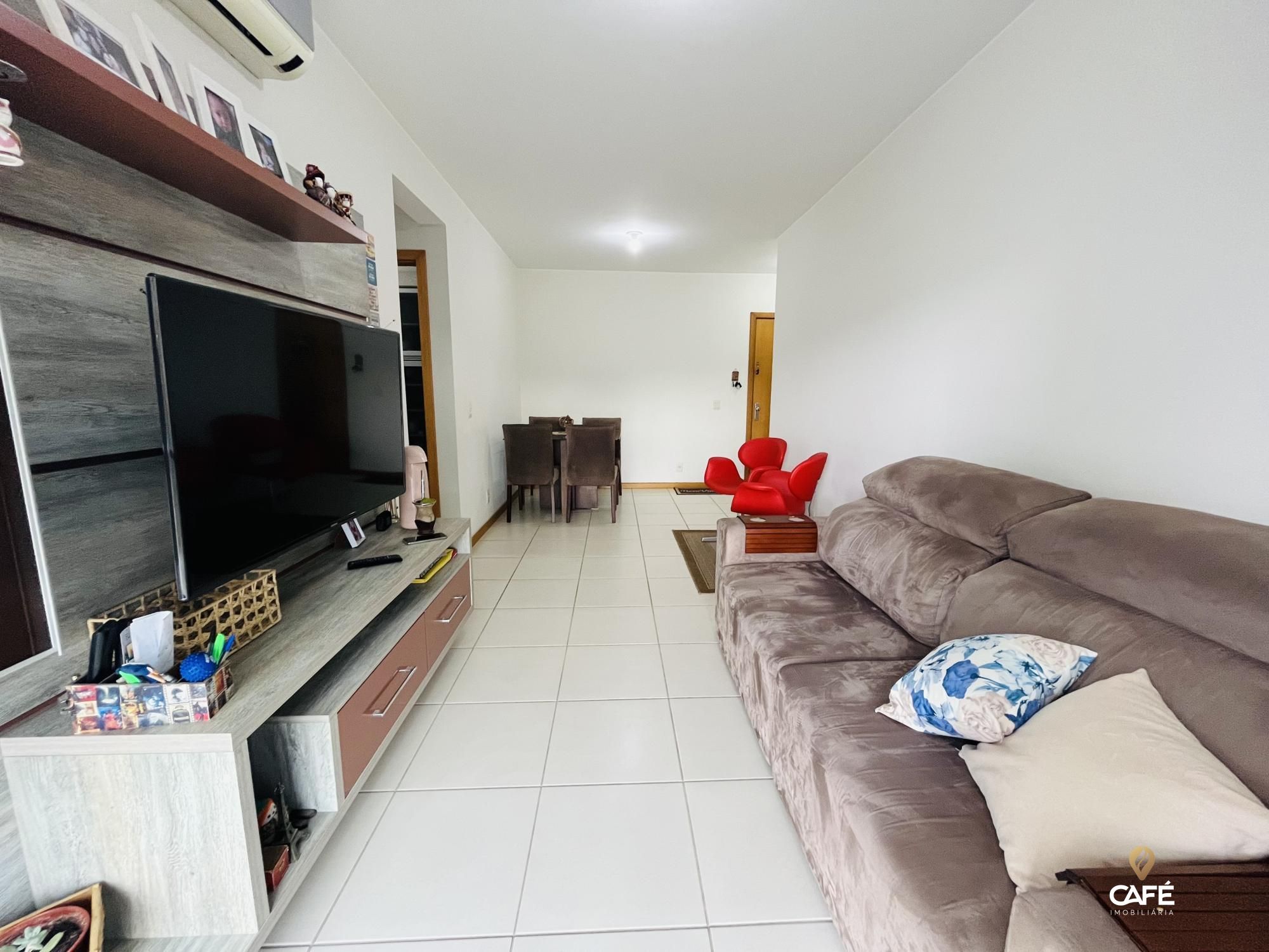 Apartamento à venda com 2 quartos, 75m² - Foto 5