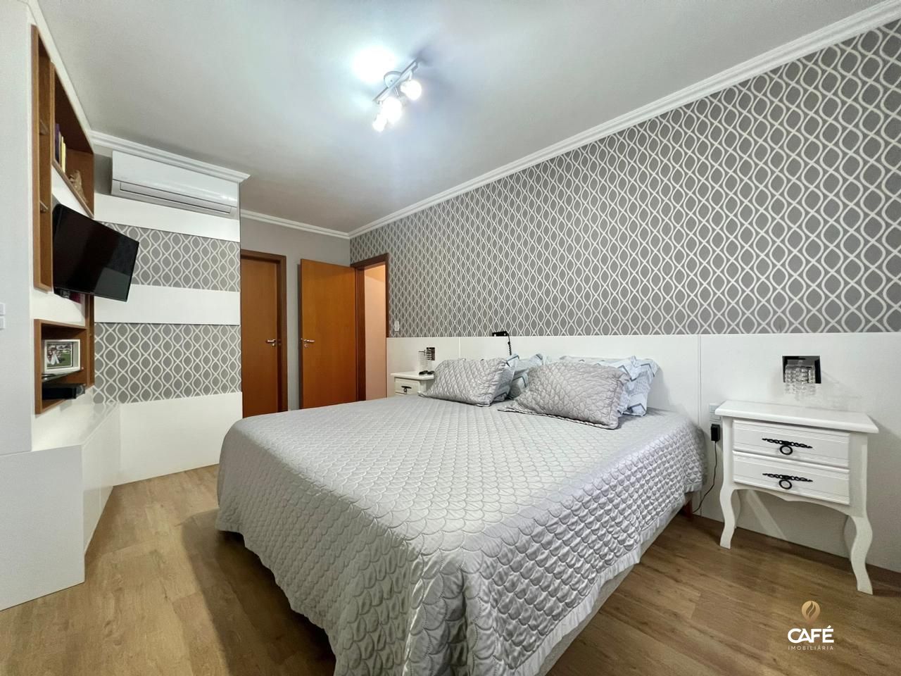 Cobertura à venda com 3 quartos, 207m² - Foto 8