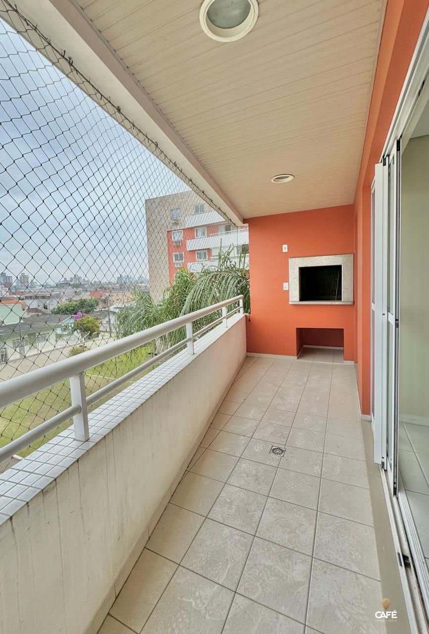 Apartamento à venda com 3 quartos, 97m² - Foto 11