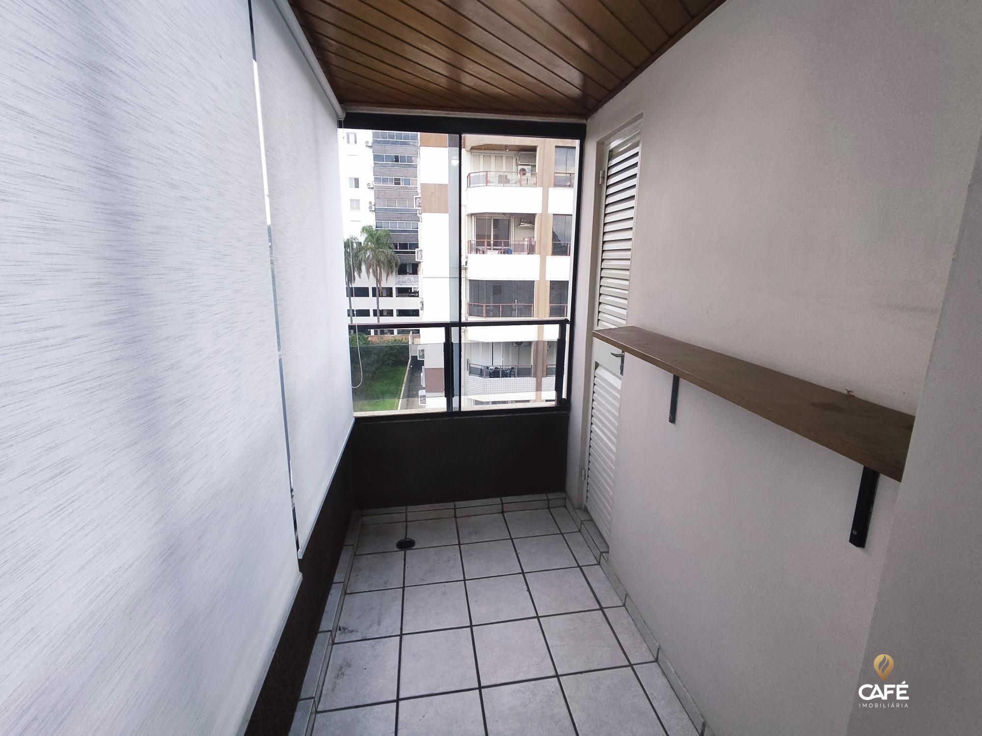 Apartamento à venda com 3 quartos, 133m² - Foto 13