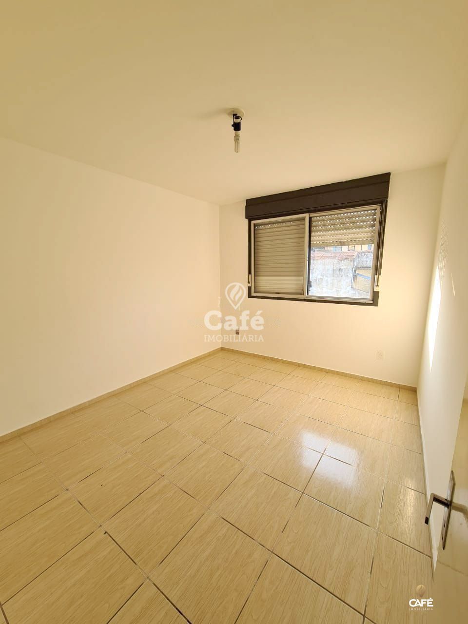 Apartamento à venda com 2 quartos, 71m² - Foto 3