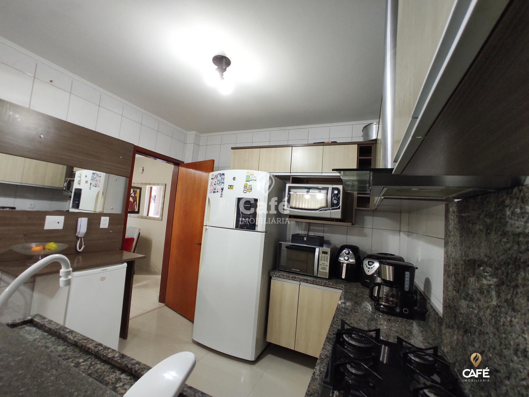 Apartamento à venda com 3 quartos, 85m² - Foto 11