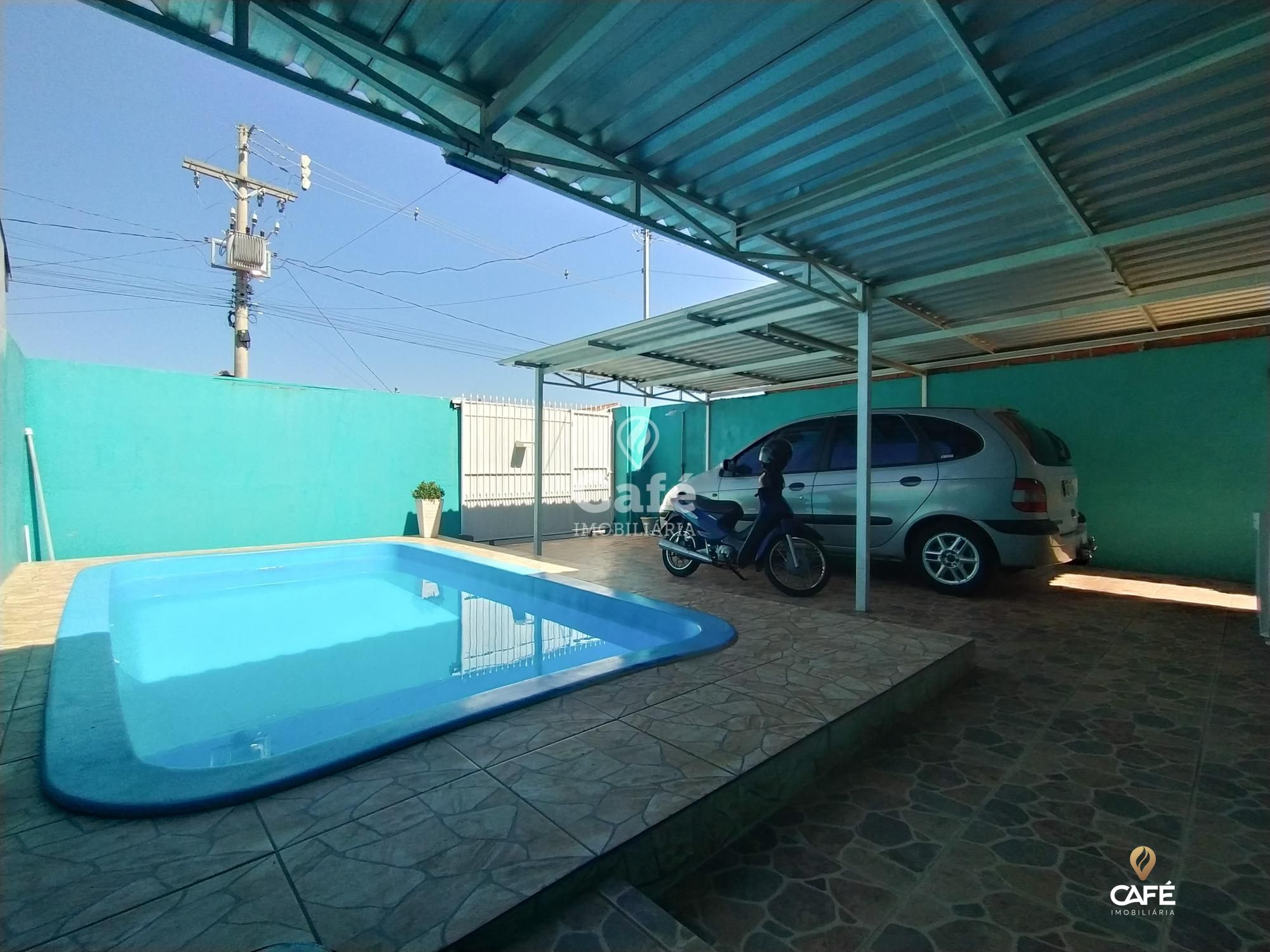 Casa à venda com 3 quartos, 58m² - Foto 1