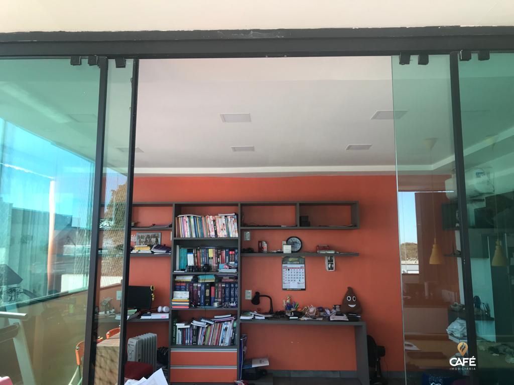 Prédio Inteiro à venda com 3 quartos, 250m² - Foto 14