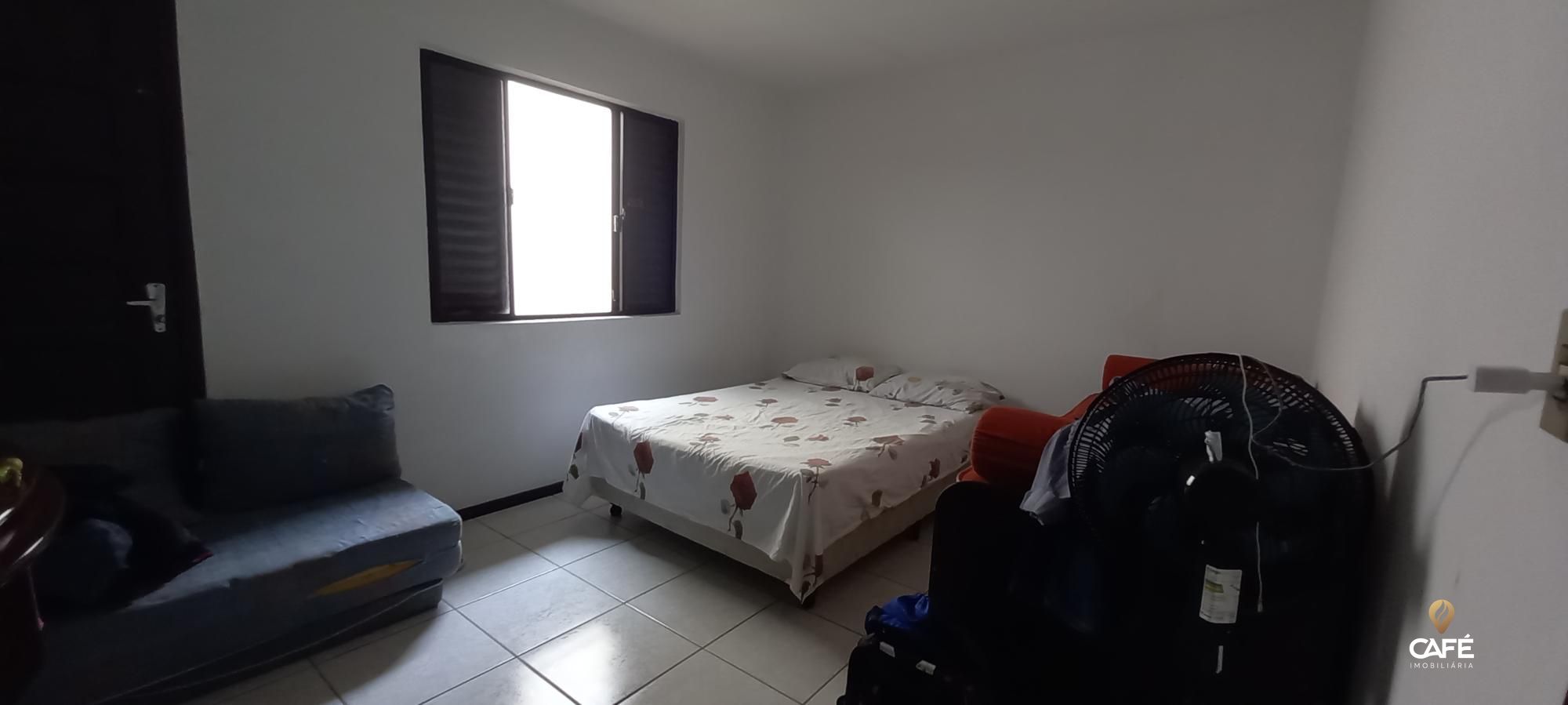 Casa à venda com 3 quartos, 141m² - Foto 8