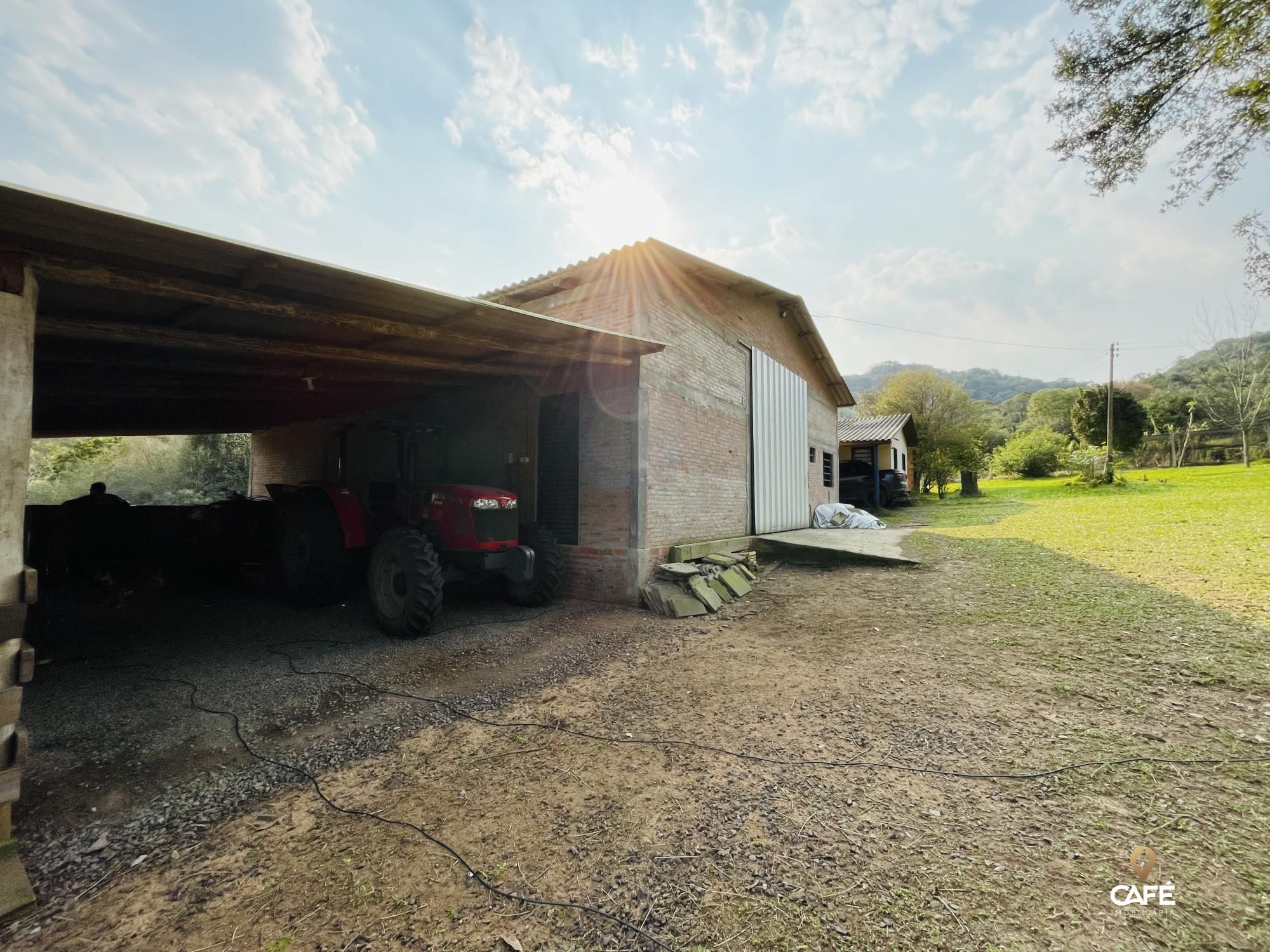 Fazenda à venda com 4 quartos, 240000m² - Foto 30