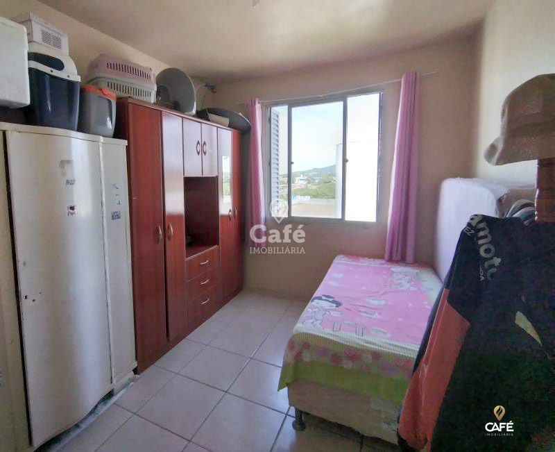 Apartamento à venda com 3 quartos, 80m² - Foto 2