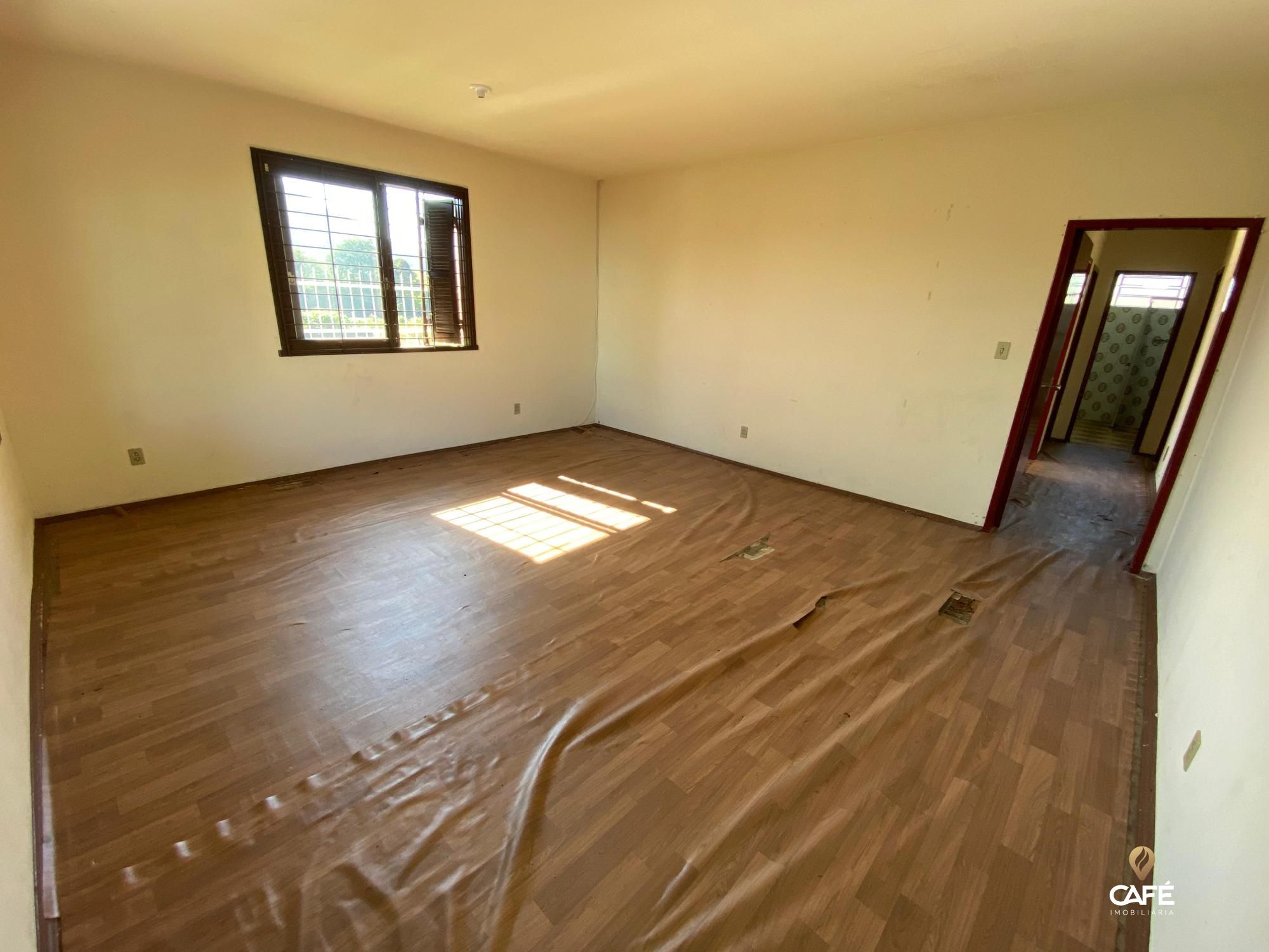 Casa à venda com 3 quartos, 121m² - Foto 2