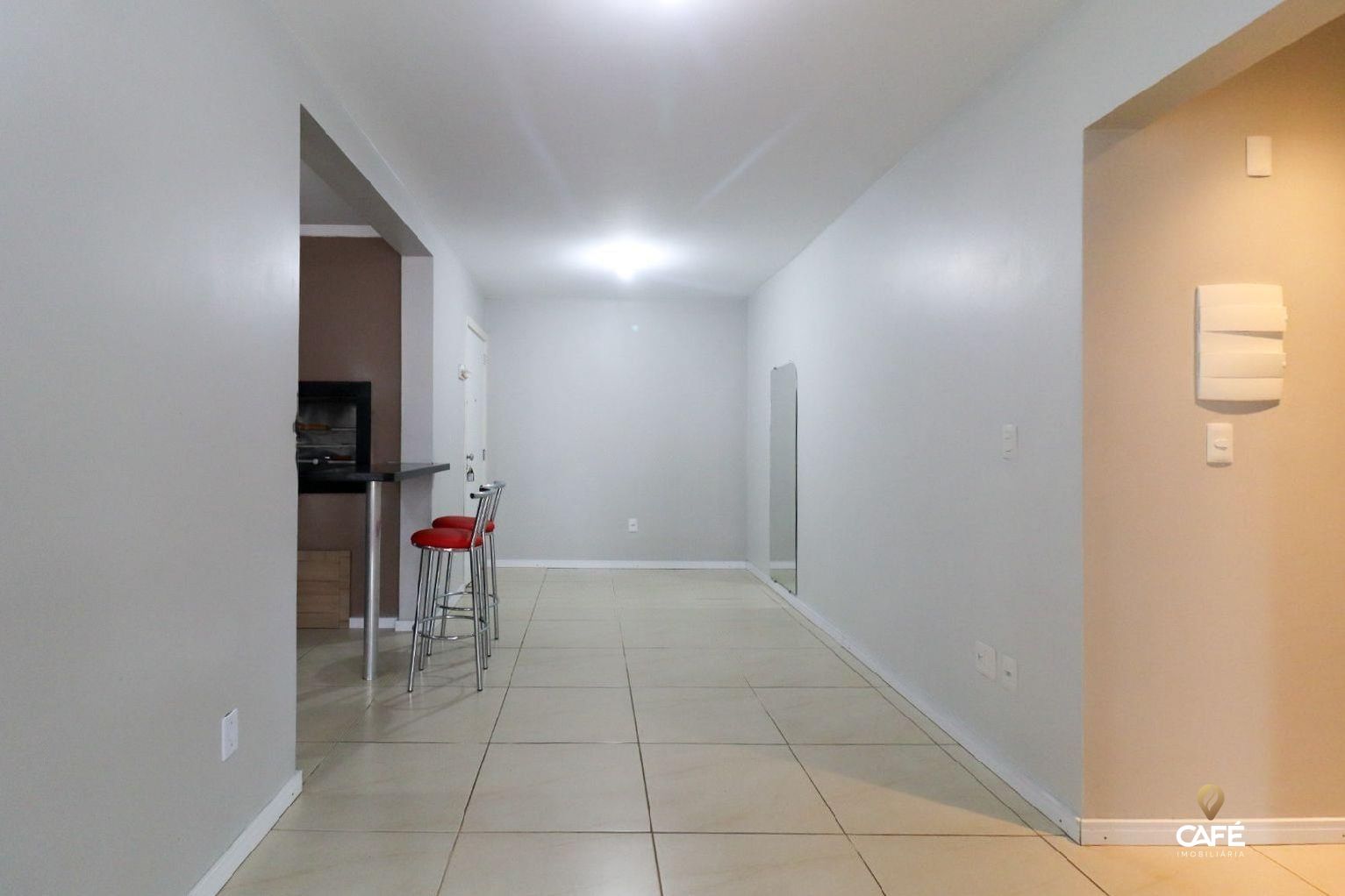 Apartamento à venda com 1 quarto, 50m² - Foto 3