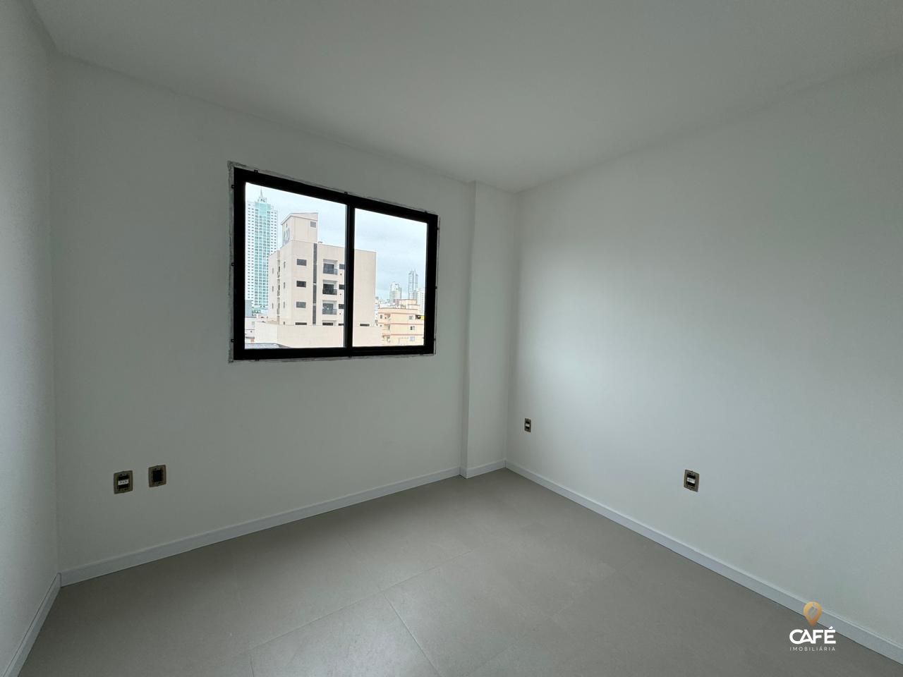 Apartamento à venda com 3 quartos, 81m² - Foto 9