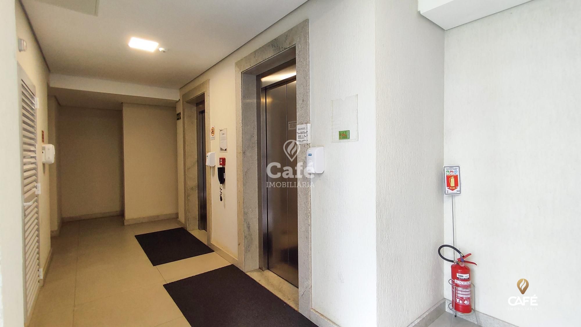 Apartamento à venda com 3 quartos, 169m² - Foto 4