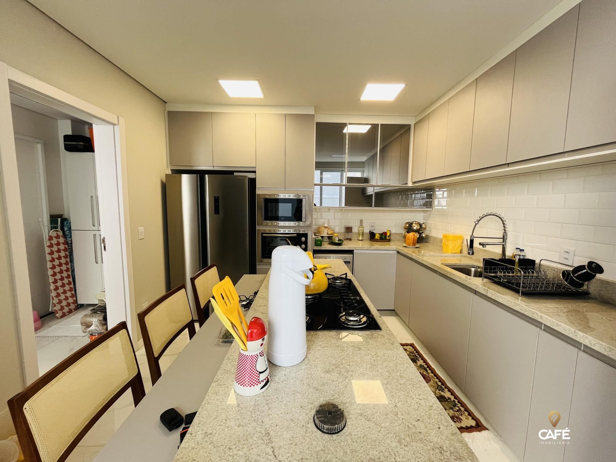 Casa, 4 quartos, 242 m² - Foto 5