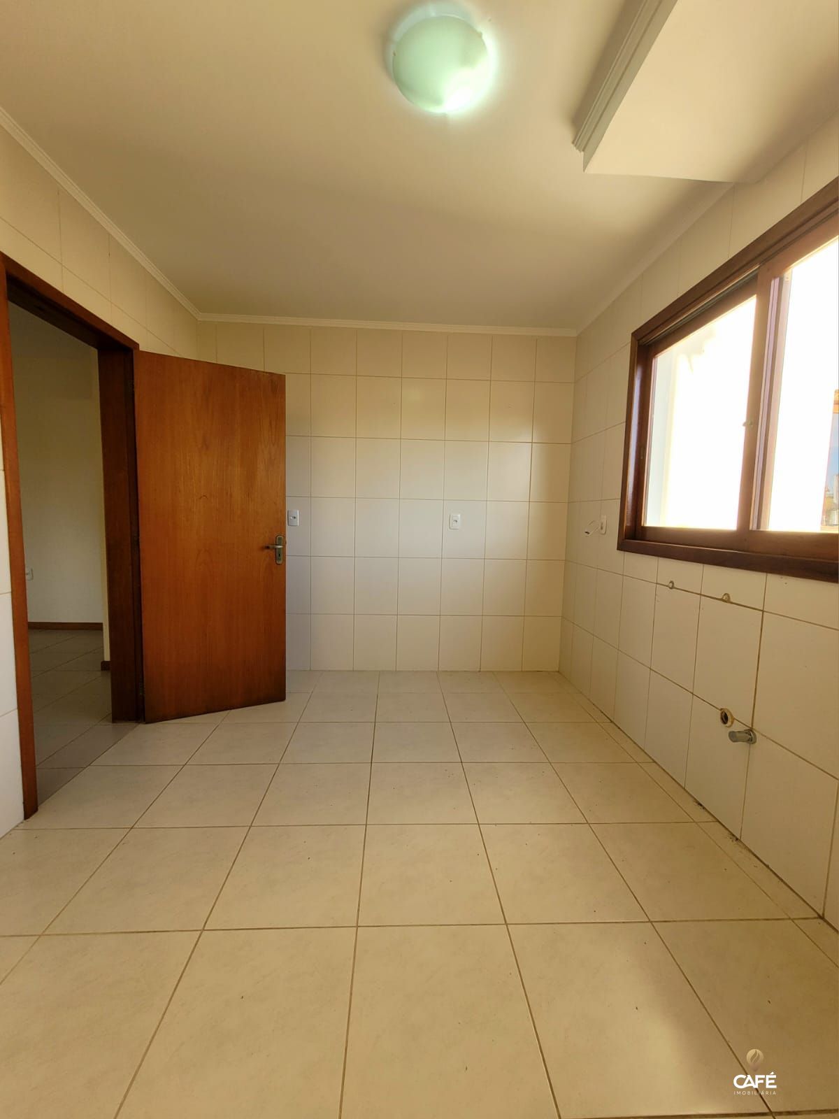 Apartamento à venda com 2 quartos, 82m² - Foto 4