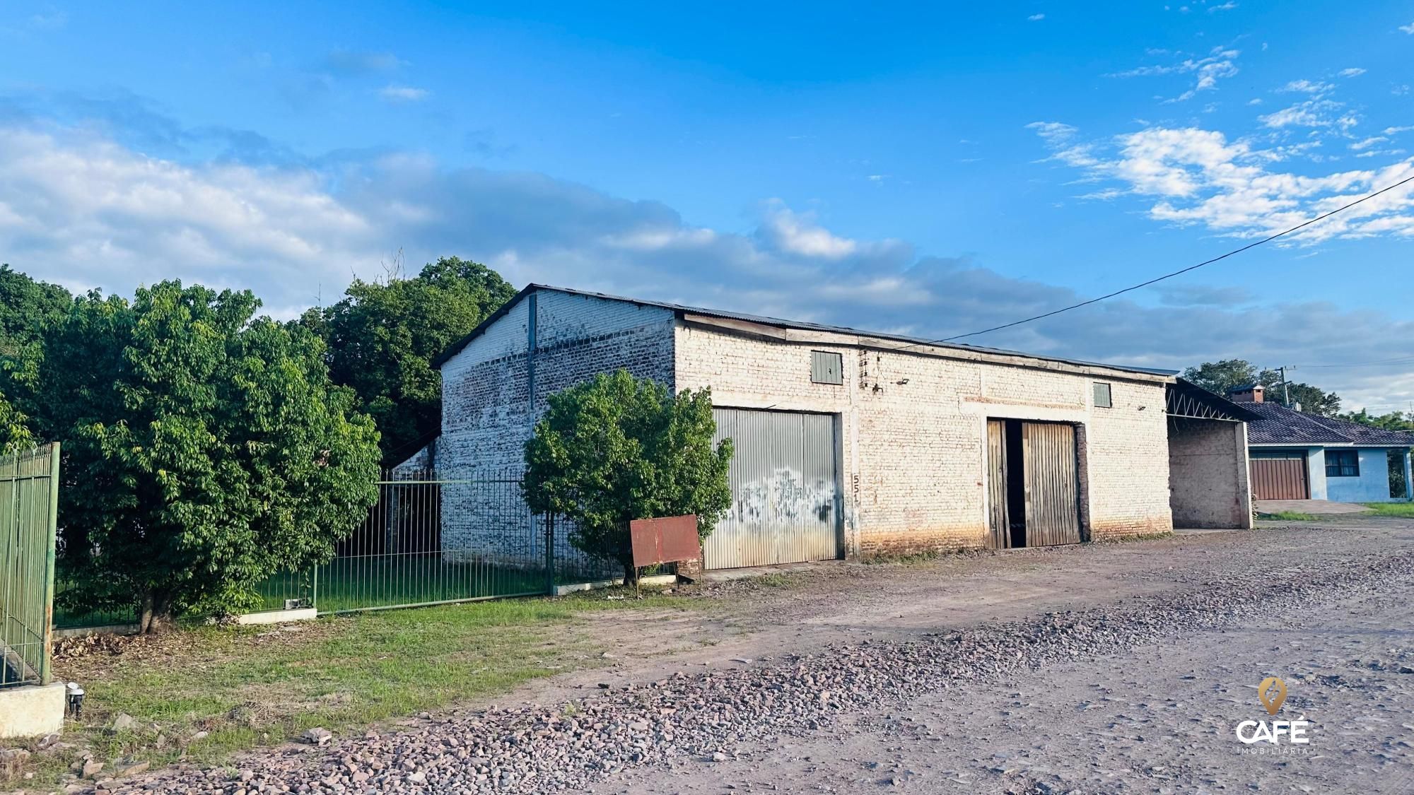 Casa à venda com 4 quartos, 120m² - Foto 14