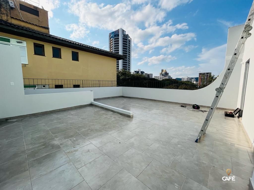 Cobertura, 5 quartos, 245 m² - Foto 2