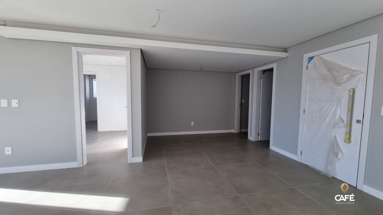 Apartamento à venda com 3 quartos, 149m² - Foto 18