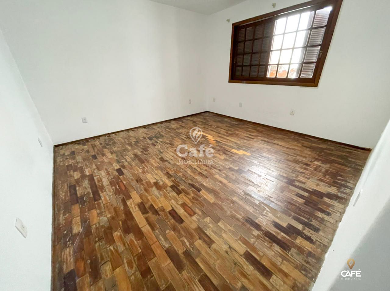 Casa à venda com 2 quartos, 110m² - Foto 6