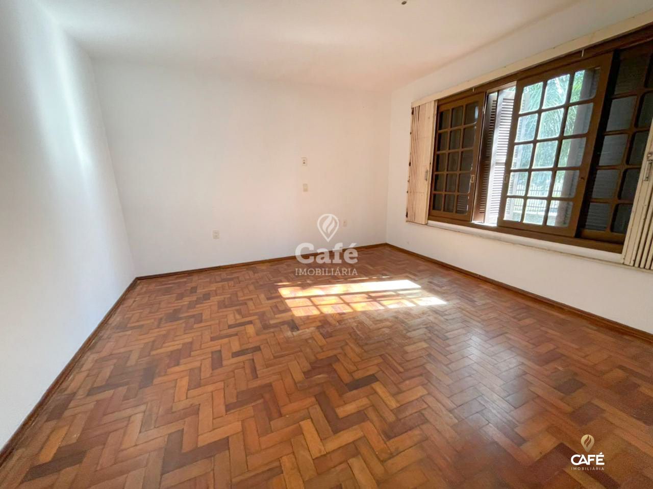 Casa à venda com 2 quartos, 110m² - Foto 5