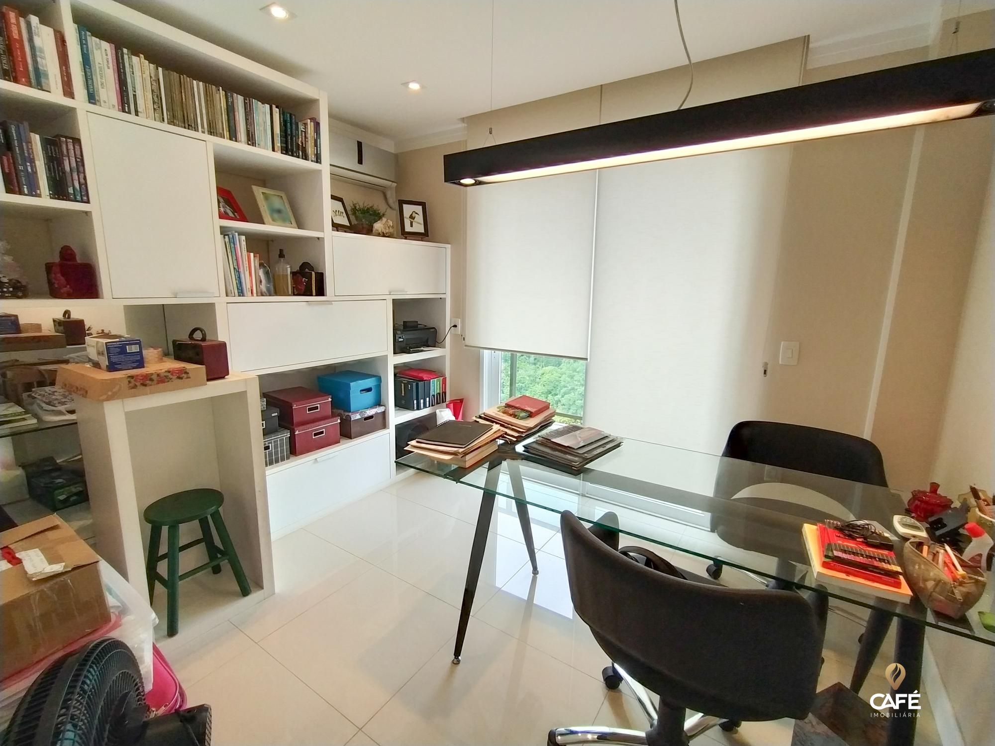 Apartamento à venda com 4 quartos, 276m² - Foto 7