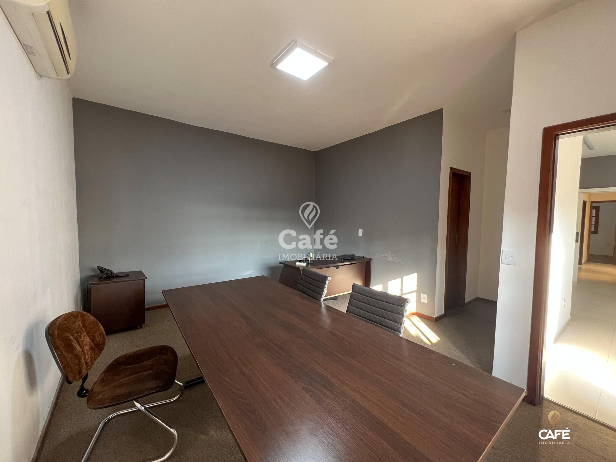 Casa à venda com 4 quartos, 241m² - Foto 20