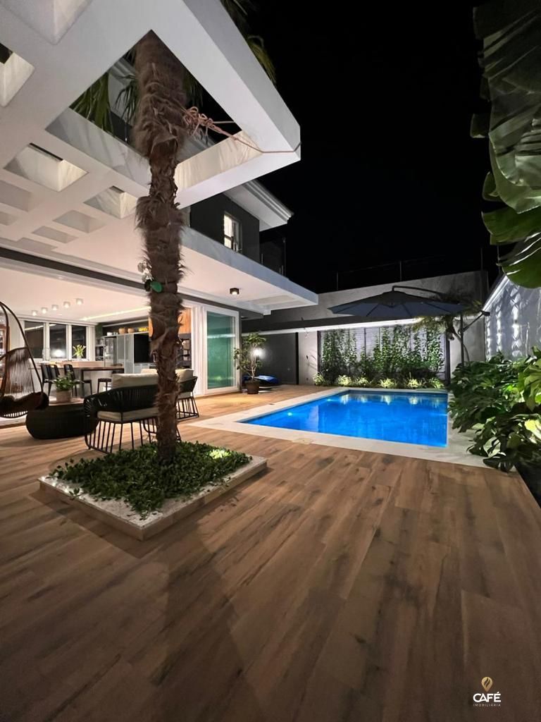 Casa, 3 quartos, 325 m² - Foto 3