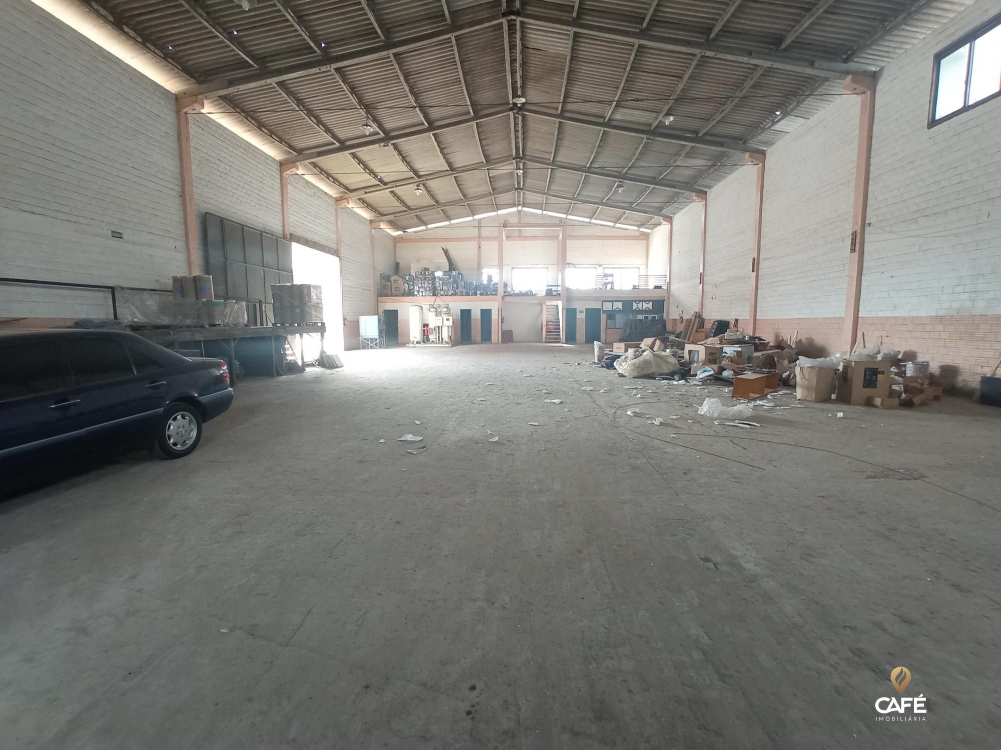 Depósito-Galpão-Armazém para alugar com 3 quartos, 400m² - Foto 3