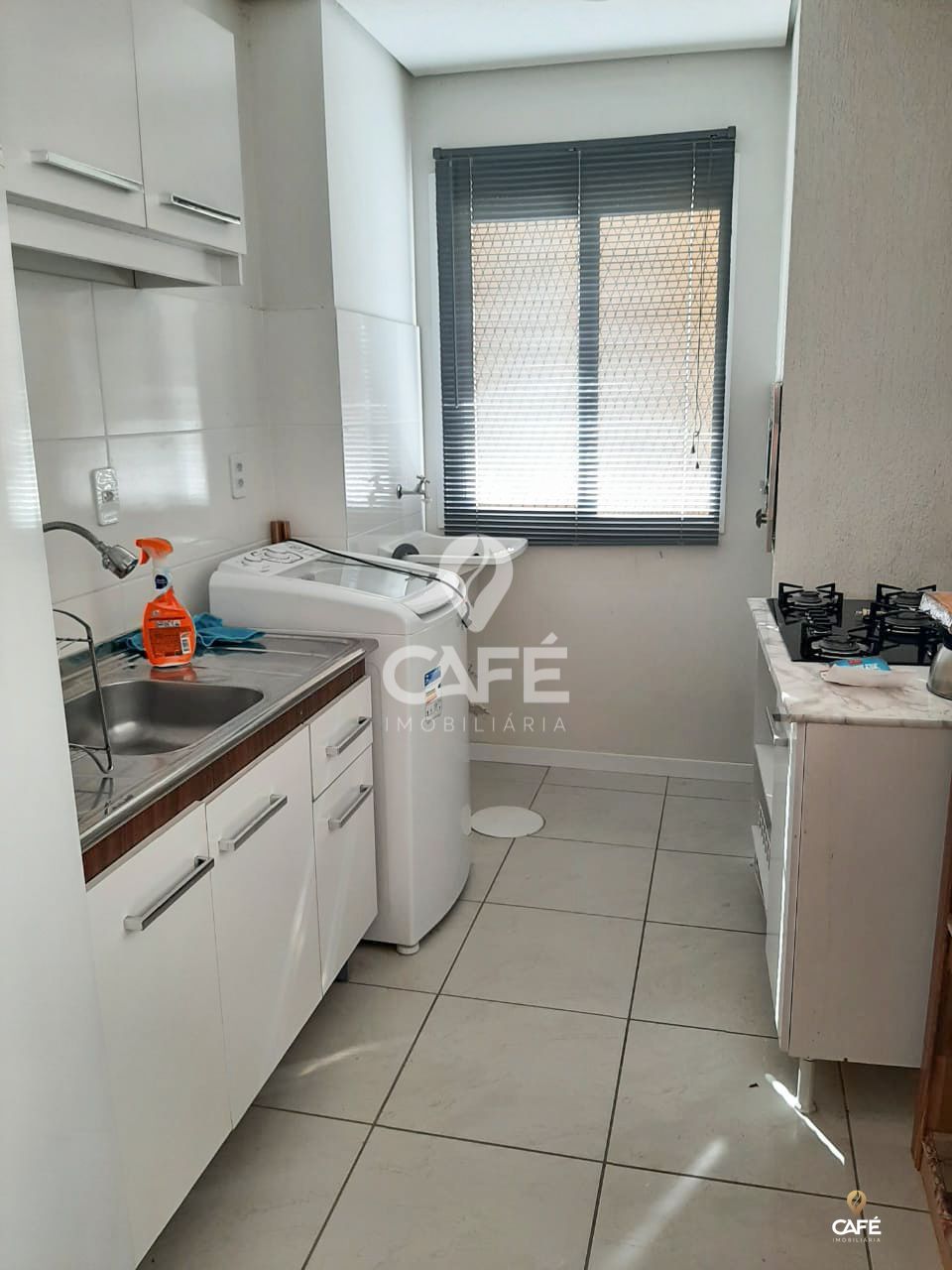 Apartamento à venda com 2 quartos, 60m² - Foto 2