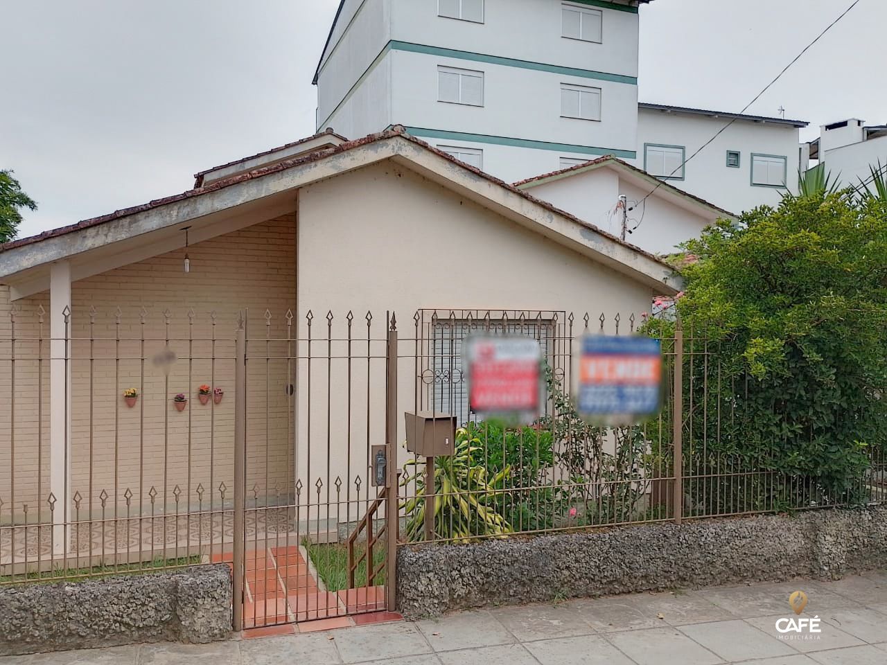 Casa, 4 quartos, 172 m² - Foto 1