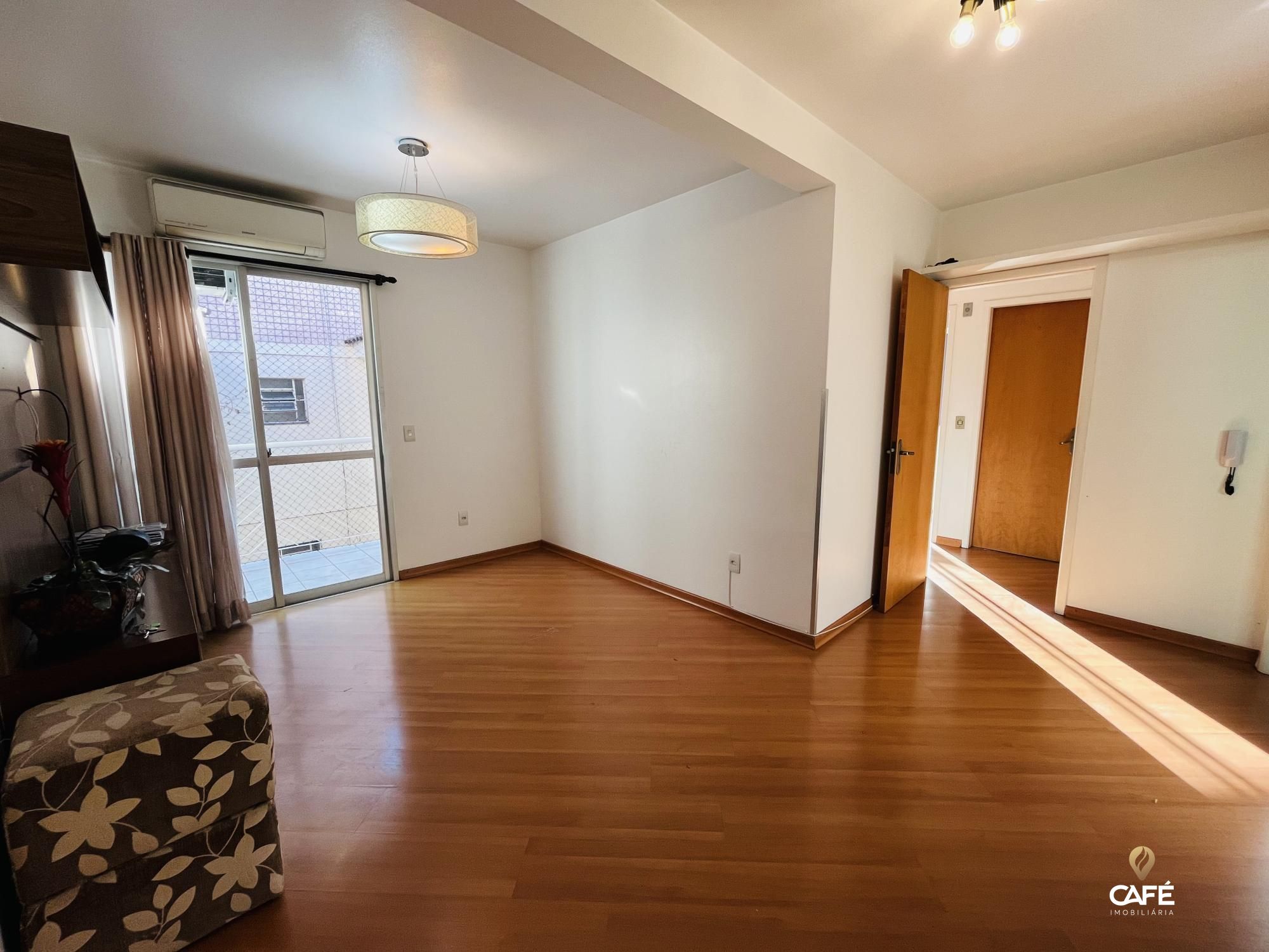 Apartamento à venda com 3 quartos, 98m² - Foto 1