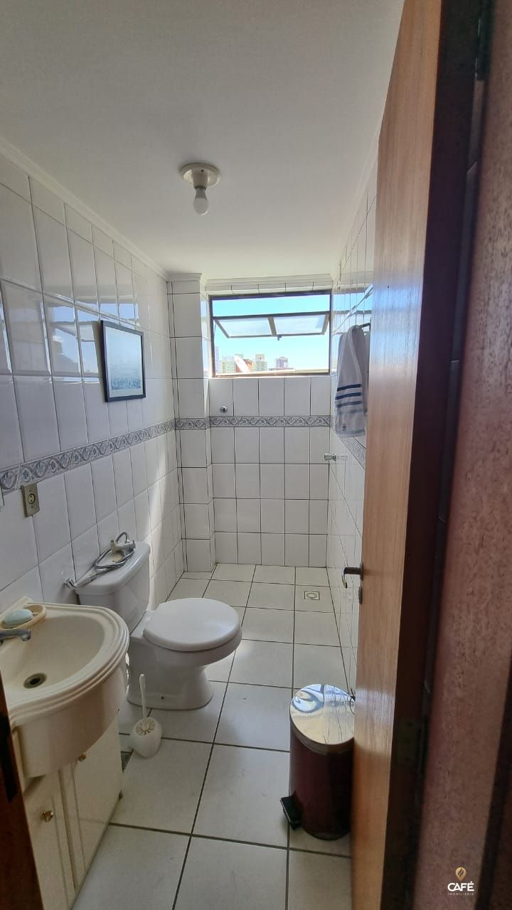 Apartamento à venda com 2 quartos, 117m² - Foto 9