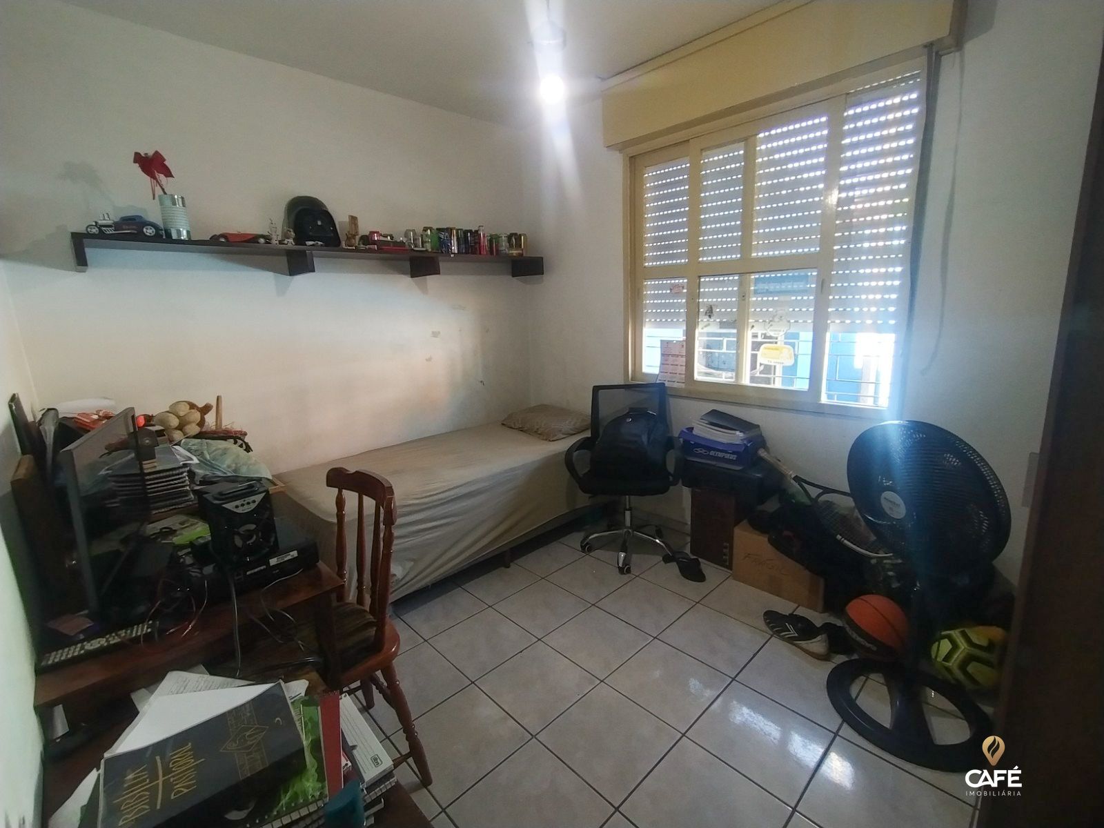 Casa à venda com 3 quartos, 111m² - Foto 11