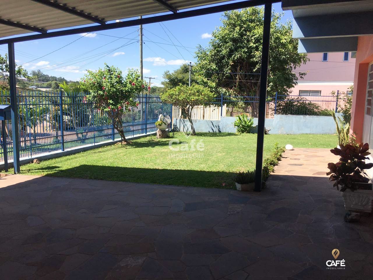 Casa à venda com 3 quartos, 395m² - Foto 3