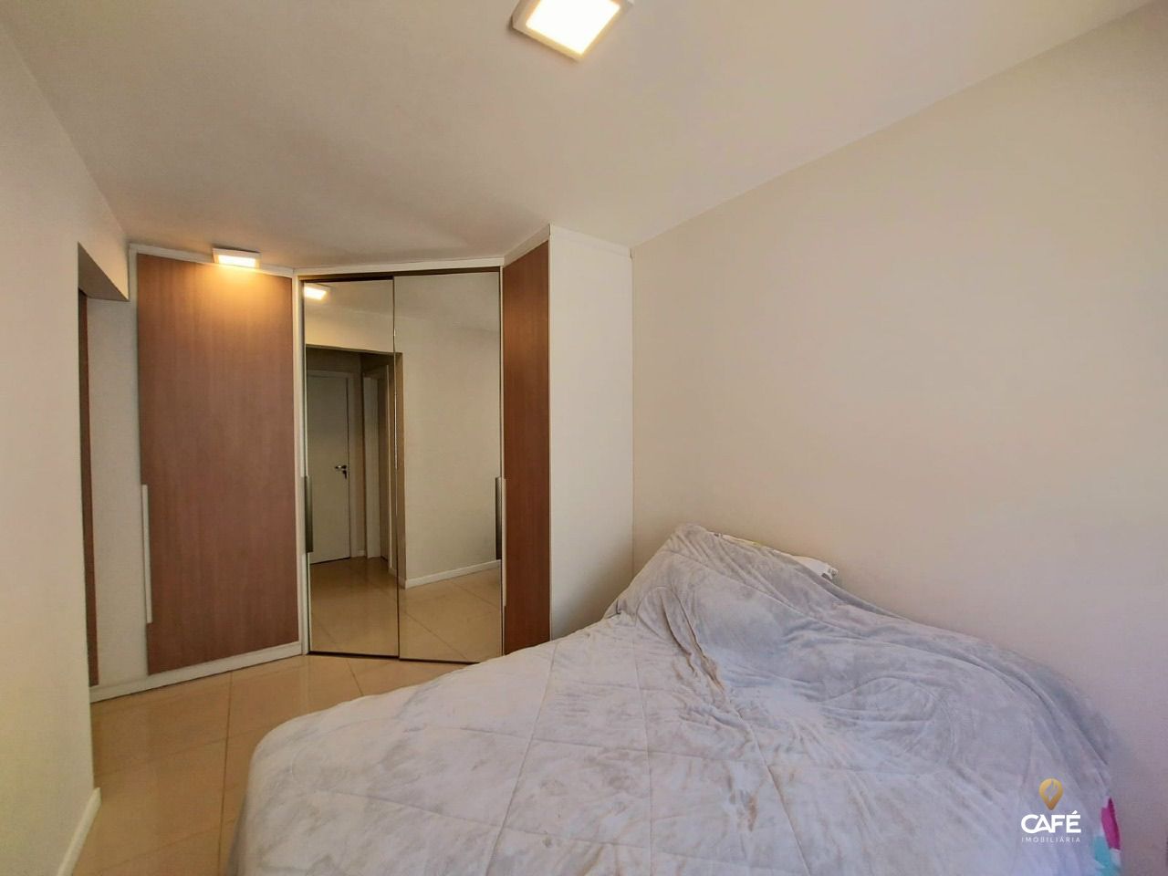 Apartamento à venda com 2 quartos, 86m² - Foto 5