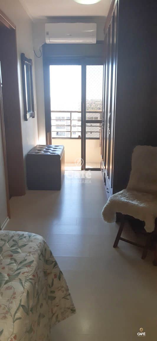 Apartamento à venda com 3 quartos, 115m² - Foto 3