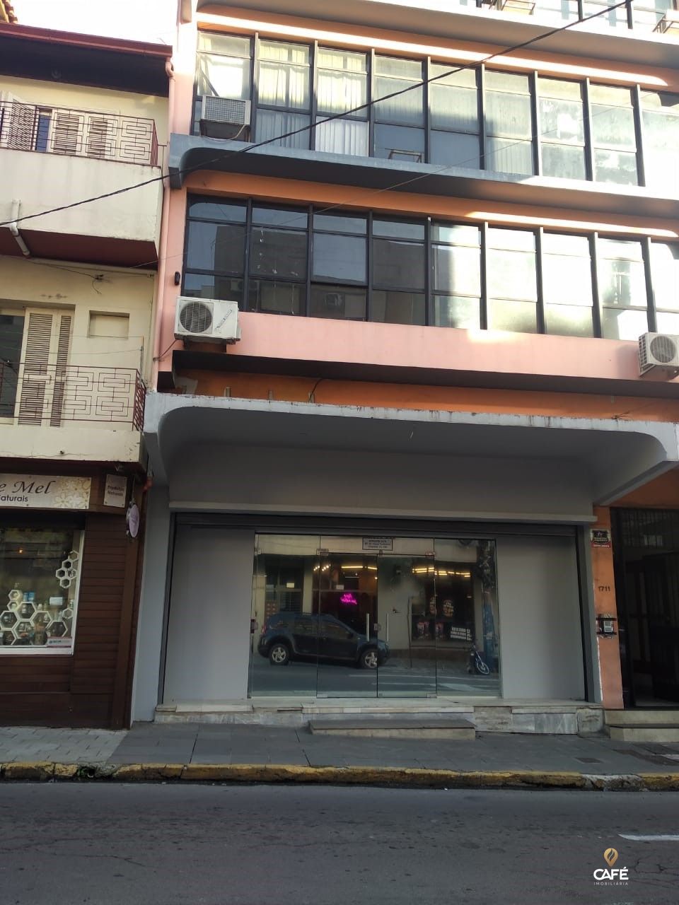 Conjunto Comercial-Sala para alugar com 1 quarto, 273m² - Foto 1