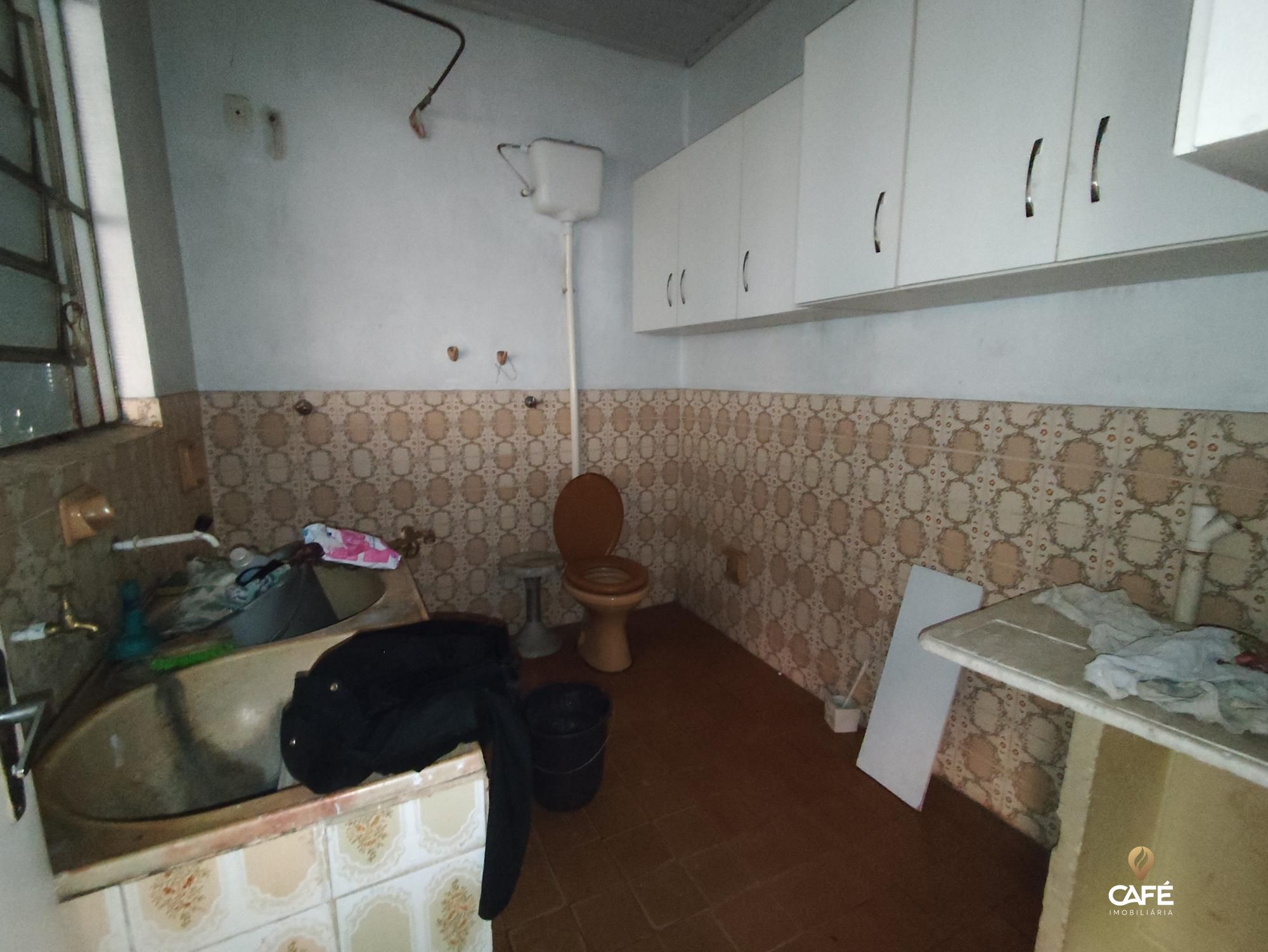 Casa à venda com 5 quartos, 150m² - Foto 17