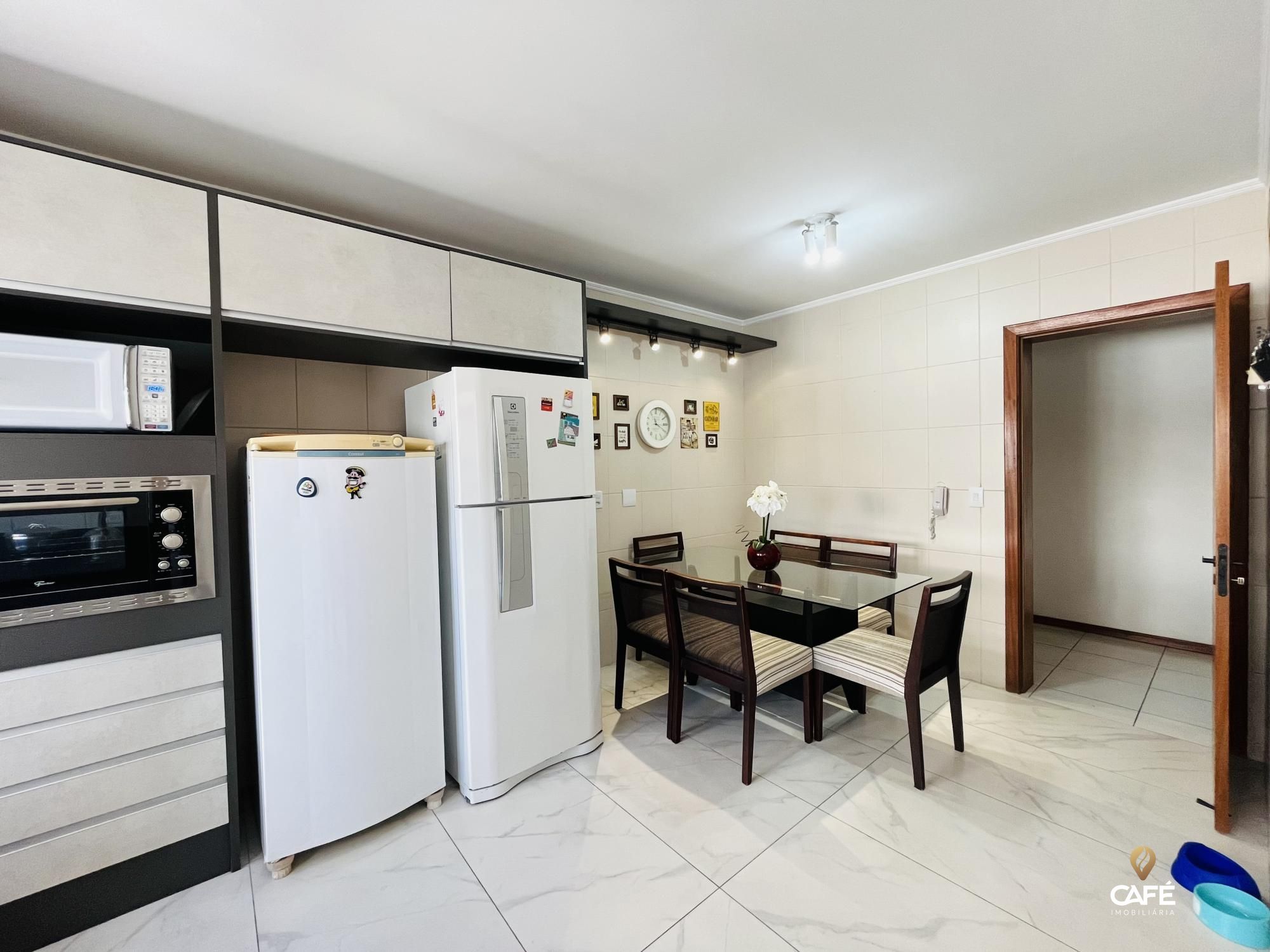 Apartamento à venda com 3 quartos, 173m² - Foto 6