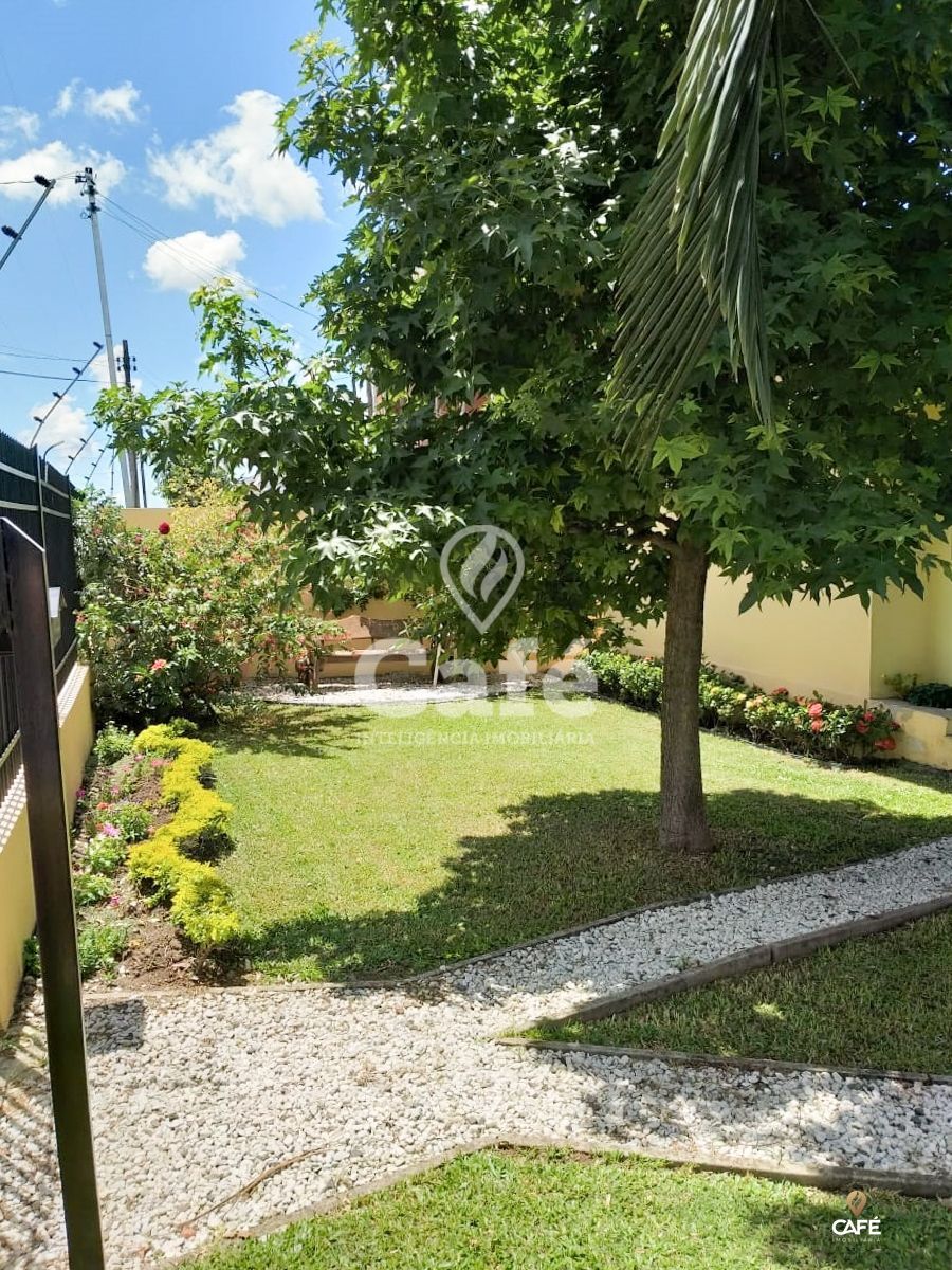 Casa, 4 quartos, 192 m² - Foto 2