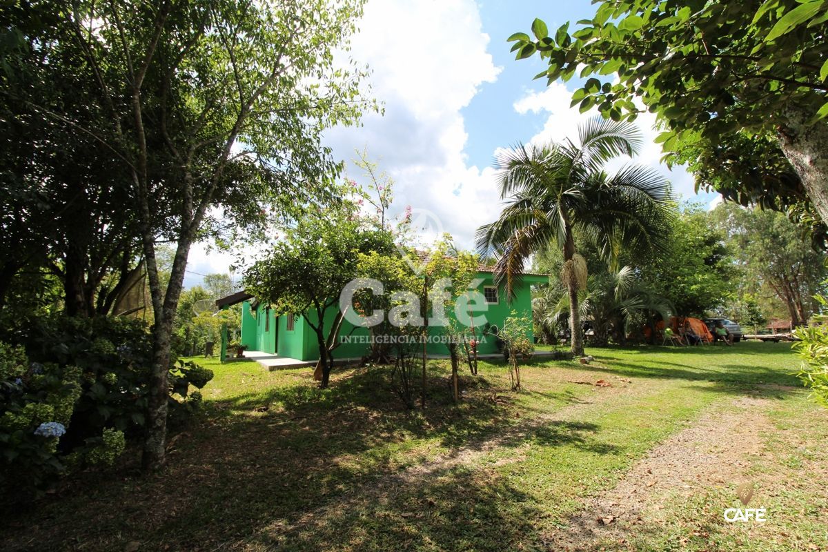 Chácara à venda com 2 quartos, 25000m² - Foto 8
