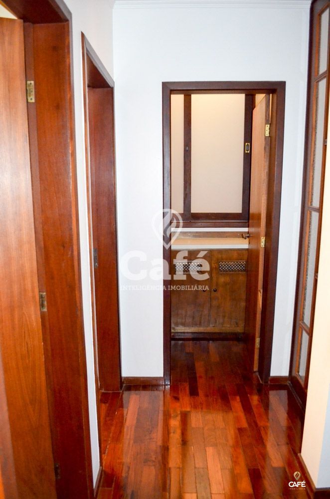 Casa à venda com 3 quartos, 379m² - Foto 50