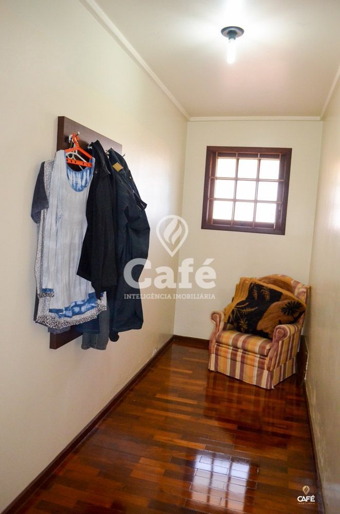 Casa à venda com 3 quartos, 379m² - Foto 60